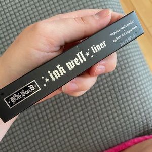 Kat Von D ink well eyeliner